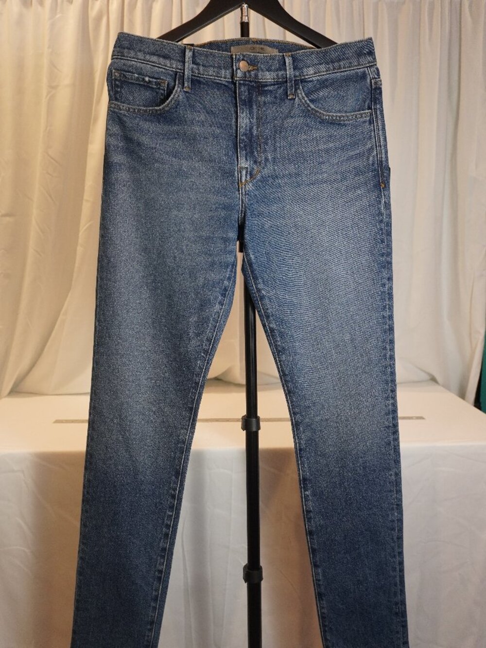 Joe’s Jeans “The Asher” Slim Fit Men’s Jeans Size 31 Blue Denim NWT